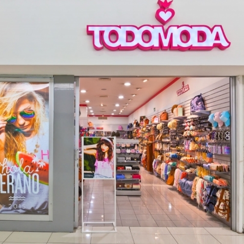 Obra: Refacciones y mantenimiento de locales TODO MODA